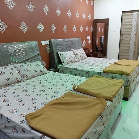 Atithi Home Stay Garudeshwar Eksteriør bilde