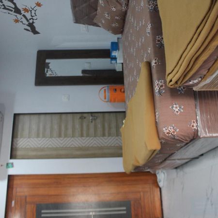 Atithi Home Stay Garudeshwar Eksteriør bilde