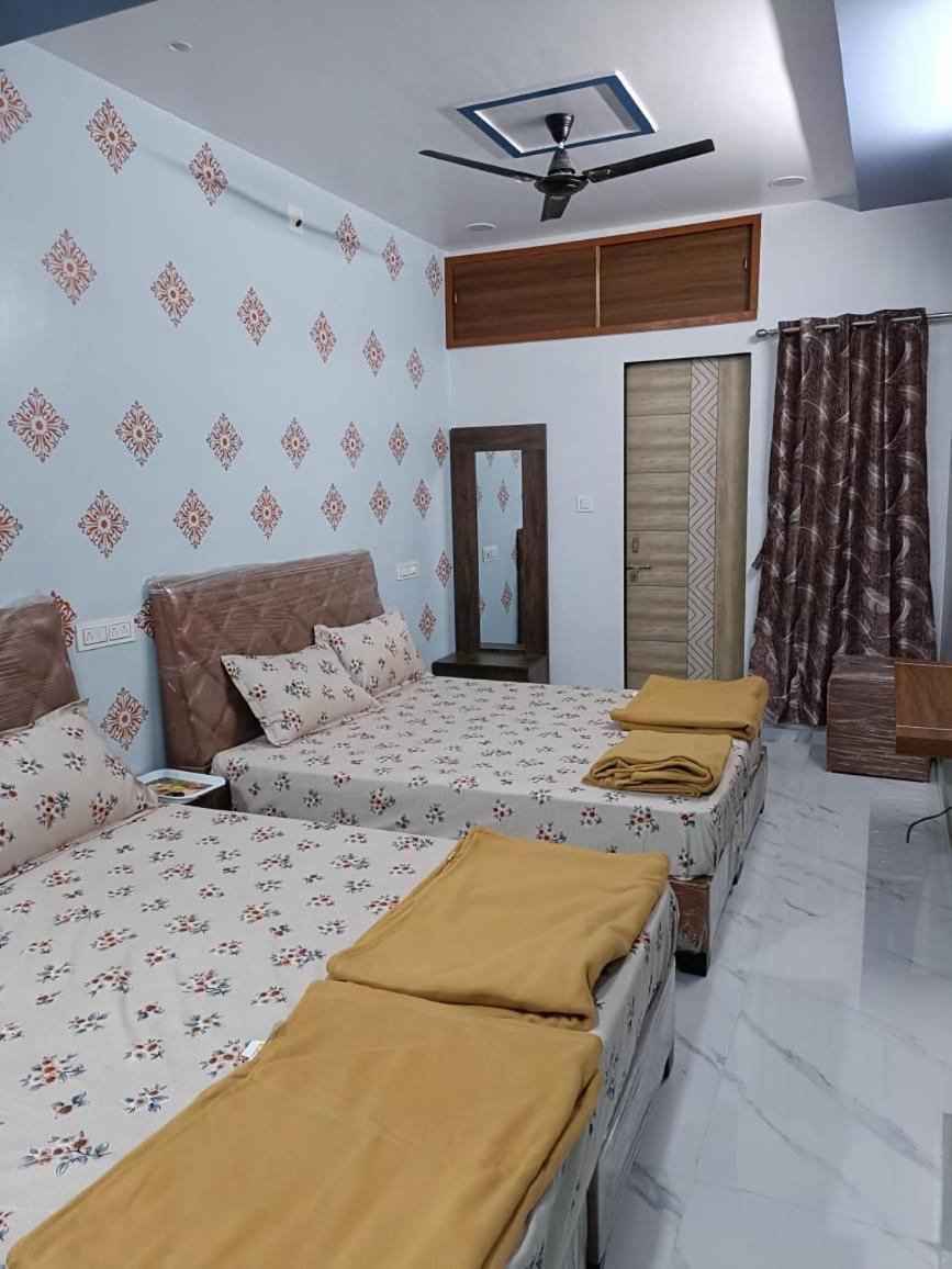 Atithi Home Stay Garudeshwar Eksteriør bilde