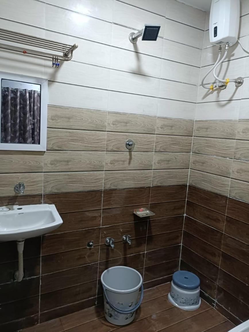 Atithi Home Stay Garudeshwar Eksteriør bilde